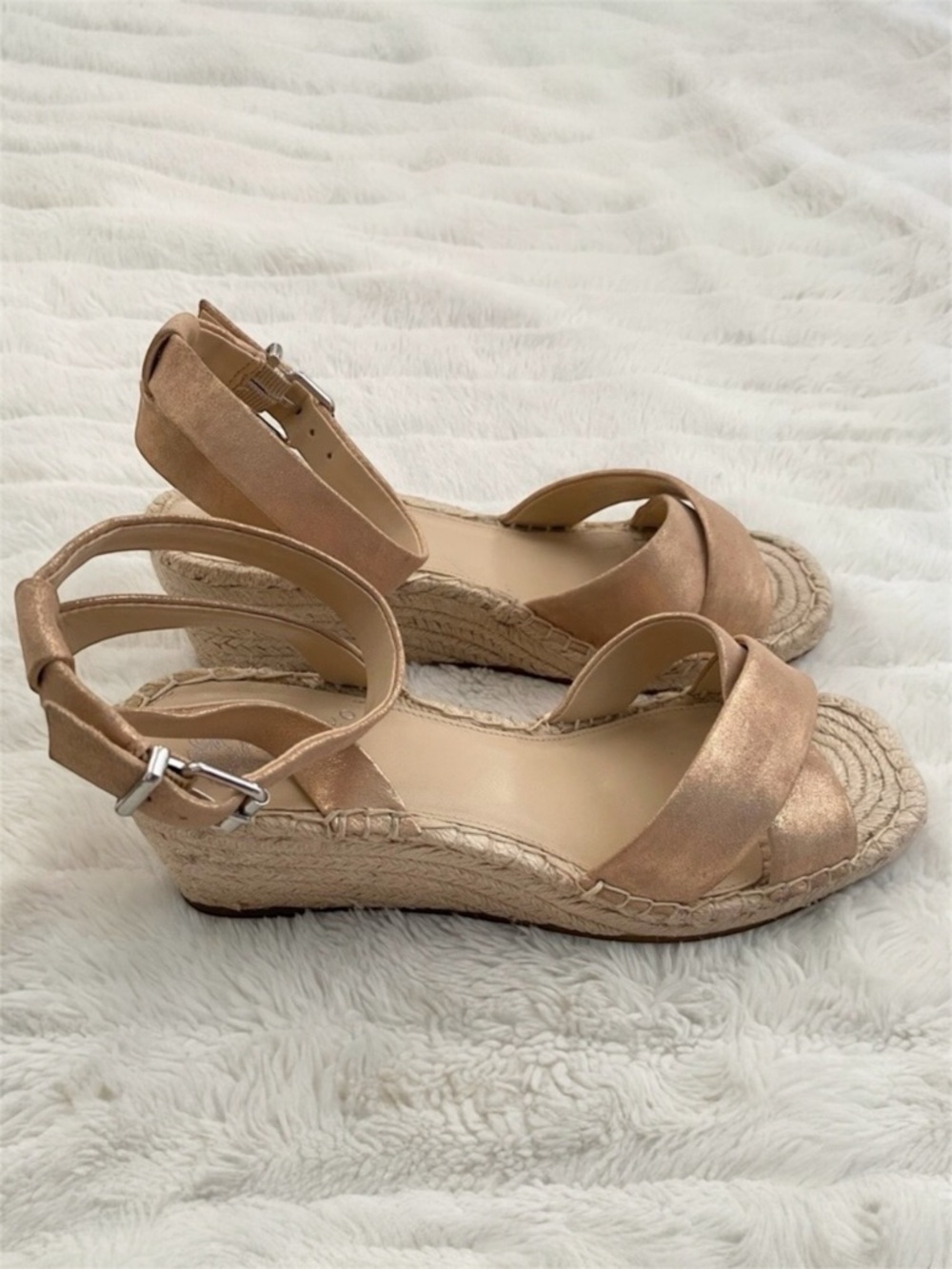 Vince Camuto Rose Gold Espadrilles Wedge Sandals Size 9.5